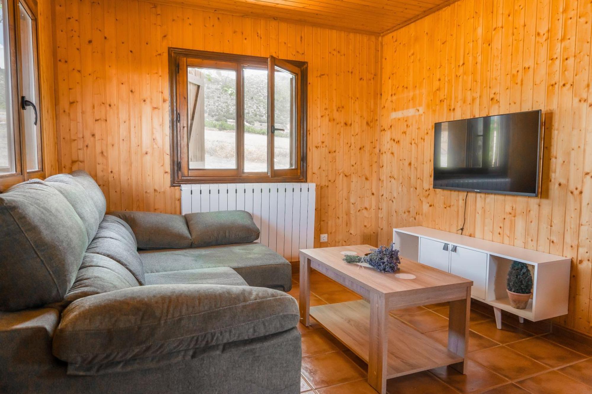 Aldea Los Odres - Cabanas De Madera De 1ª Con Piscina Privada Y Bbq En La Puerta Moratalla  Phòng bức ảnh