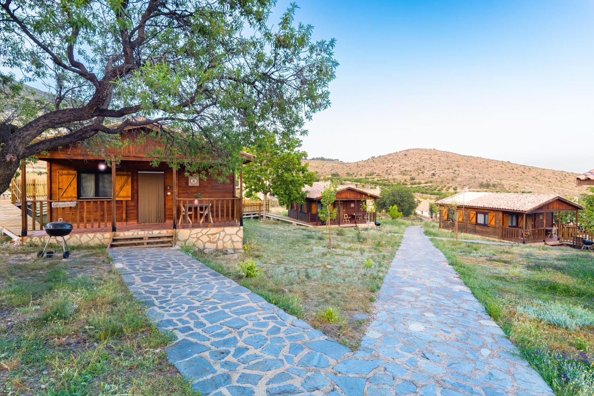 Aldea Los Odres - Cabanas De Madera De 1ª Con Piscina Privada Y Bbq En La Puerta Moratalla  Phòng bức ảnh
