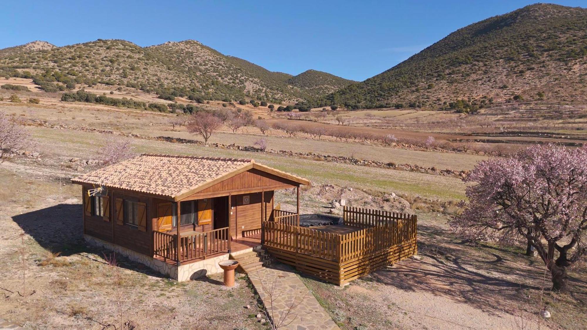 Aldea Los Odres - Cabanas De Madera De 1ª Con Piscina Privada Y Bbq En La Puerta Moratalla  Ngoại thất bức ảnh